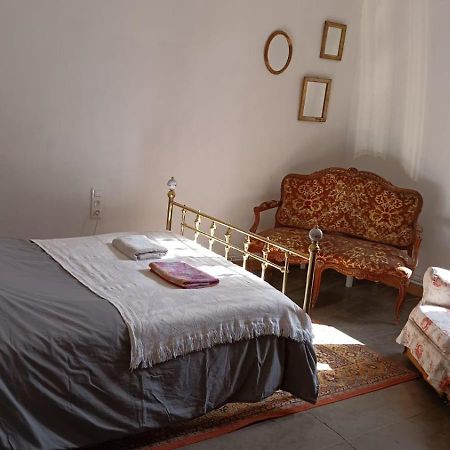Vila La Taniere 16 Couchages Vergèze Exteriér fotografie