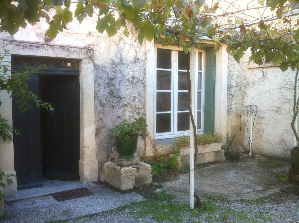 Vila La Taniere 16 Couchages Vergèze Exteriér fotografie