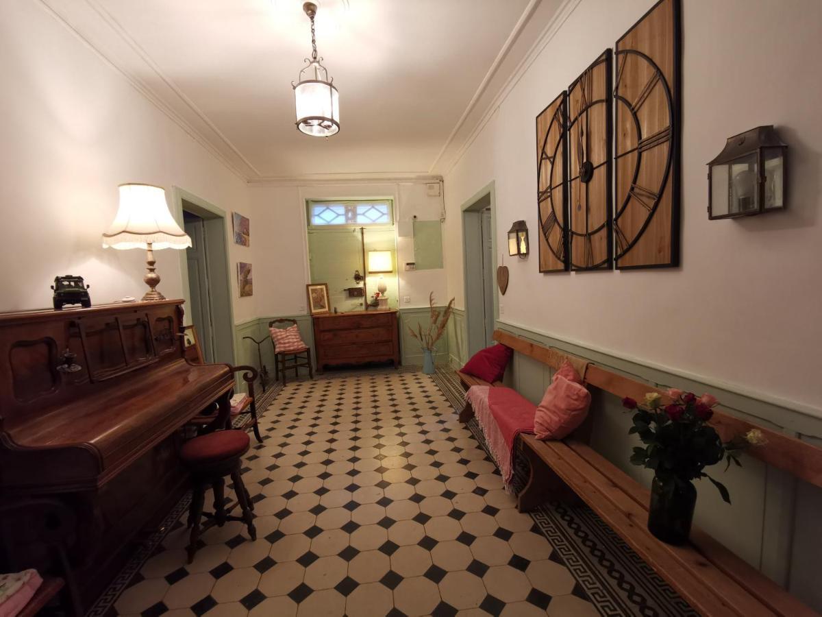 Vila La Taniere 16 Couchages Vergèze Exteriér fotografie
