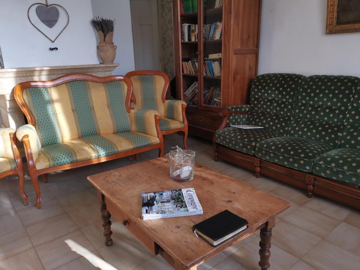 Vila La Taniere 16 Couchages Vergèze Exteriér fotografie
