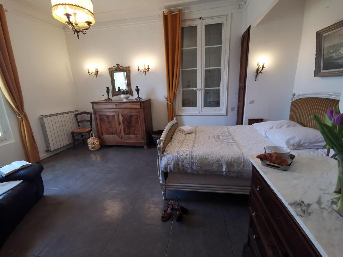 Vila La Taniere 16 Couchages Vergèze Exteriér fotografie