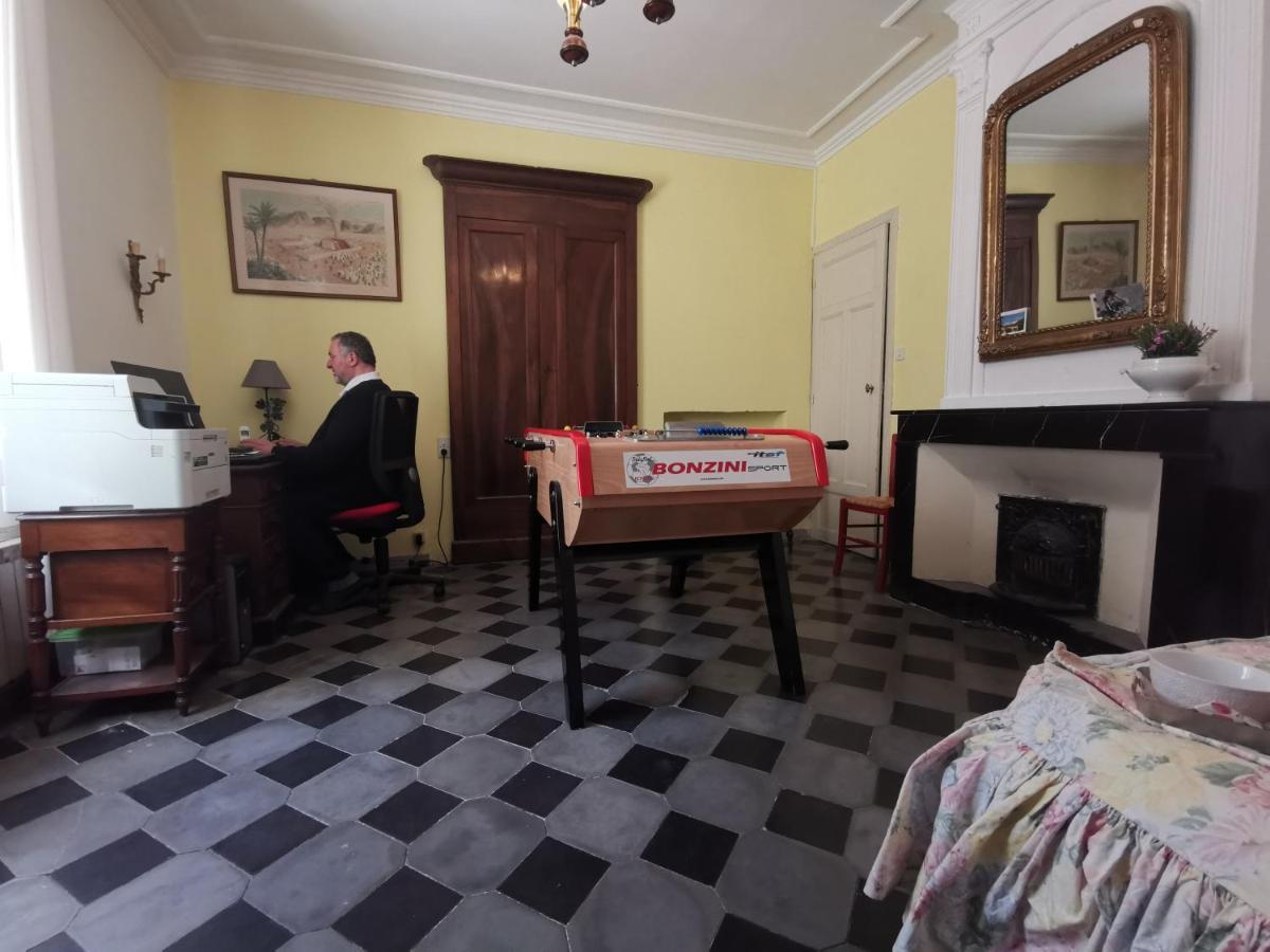 Vila La Taniere 16 Couchages Vergèze Exteriér fotografie