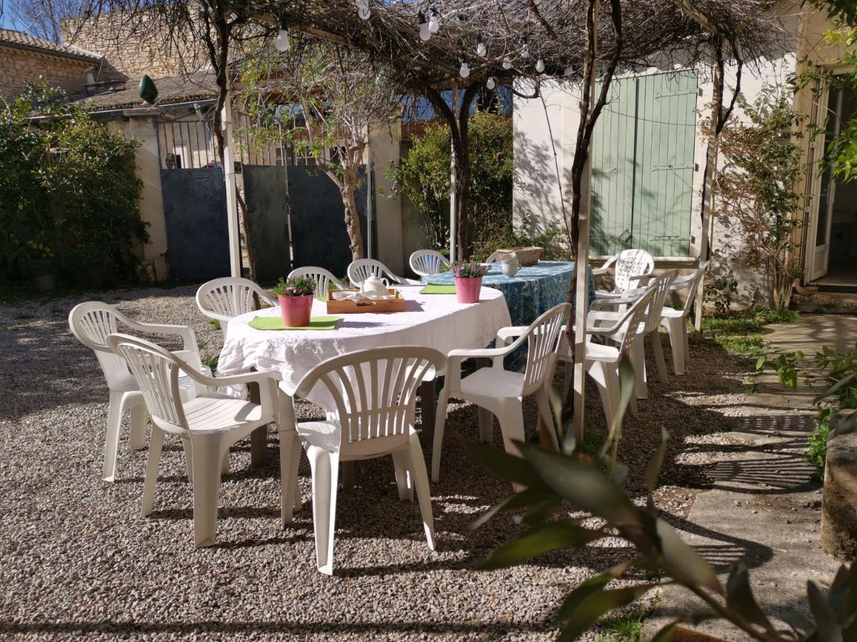Vila La Taniere 16 Couchages Vergèze Exteriér fotografie
