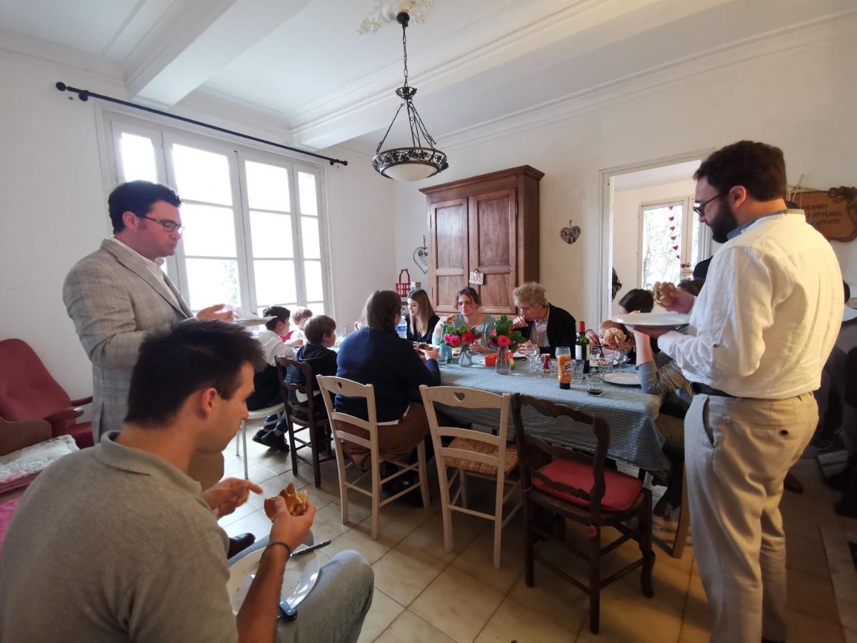 Vila La Taniere 16 Couchages Vergèze Exteriér fotografie