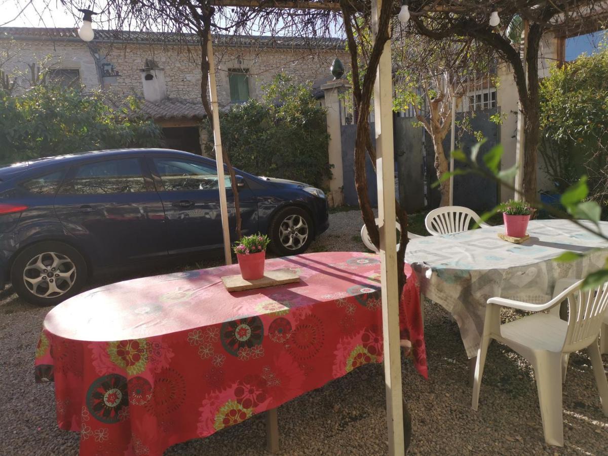 Vila La Taniere 16 Couchages Vergèze Exteriér fotografie